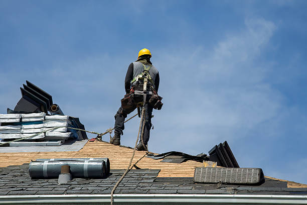 Professional Metal Roofing technician working in Lisbon, ME